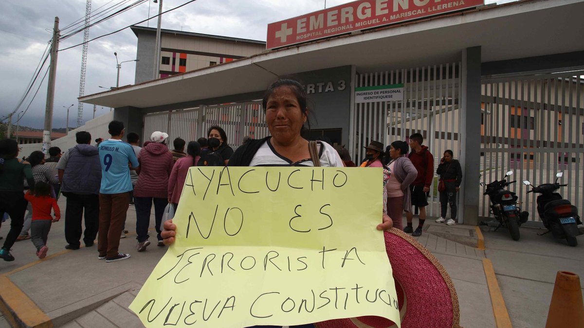 Peru: las protestas dejan al menos 17 muertos, nueve en el primer dia del estado de emergencia