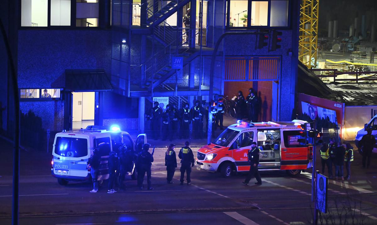 Un tiroteo en una iglesia de Alemania deja varias personas muertas